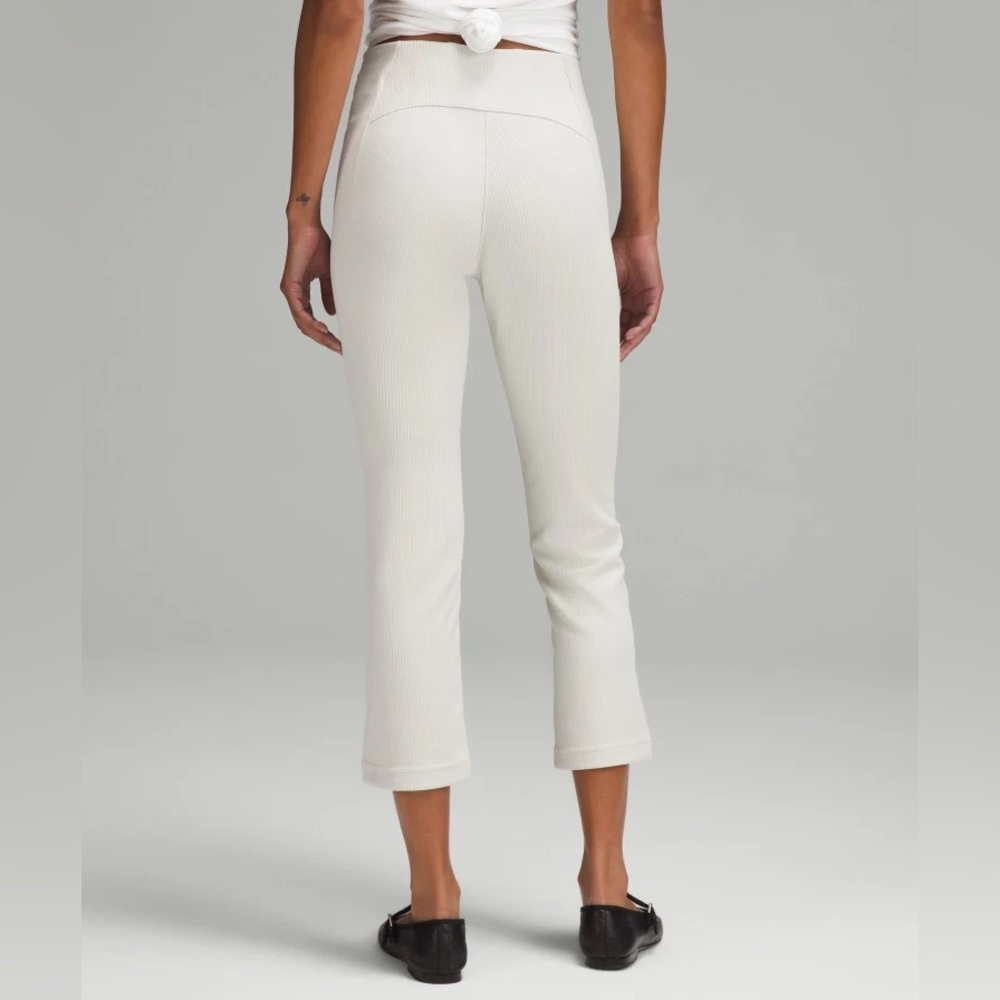 NWOT Lululemon Softstreme high waisted crop ribbed pants sz 14